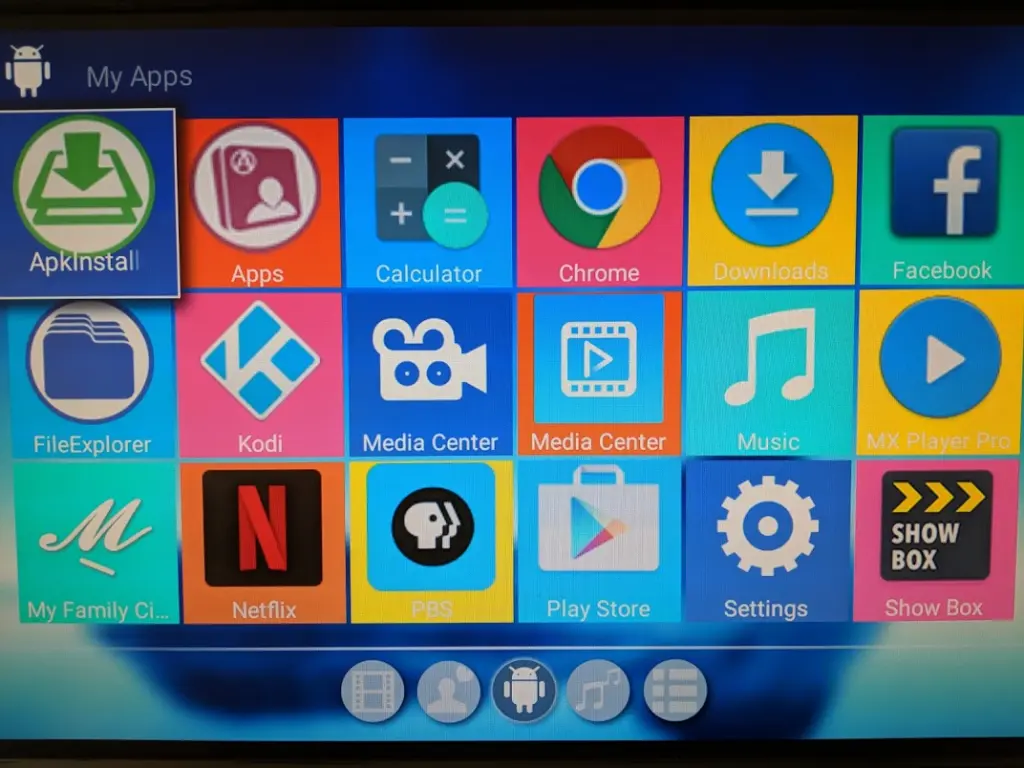 A view of some of the pre-installed MX Pro apps. Source: Flixed.io